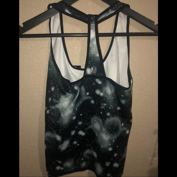 NWT WORKOUT SHIRT - Picture 3 of 3